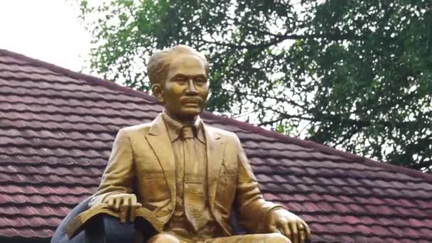 Monument Sutomo Also Called Soetomo Atau Soebroto One Indonesian Heroes — Stock Video