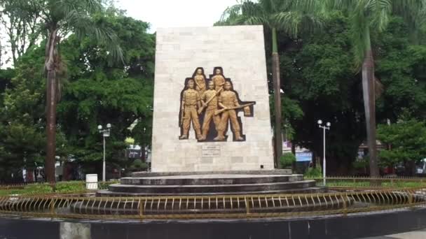 Trip Tentara Republik Indonesia Pelajar Monumento Kediri Trip Significa Esercito — Video Stock