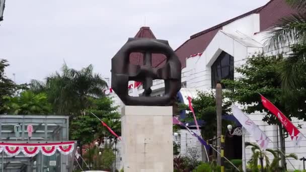 Monument Lingkar Teknologi Monument Dedicated Yogyakarta City Culture Statue Designed — Stock Video