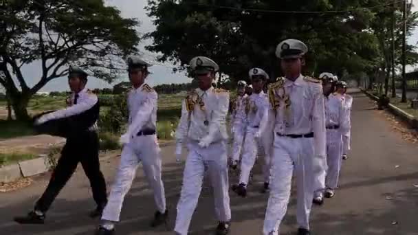 Menschen Marschieren Baris Berbaris Indonesiens Unabhängigkeit Feiern — Stockvideo