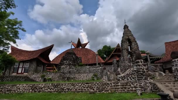 Die Einzigartige Berühmte Kirche Poh Sarang Puh Sarang Die Berühmte — Stockvideo