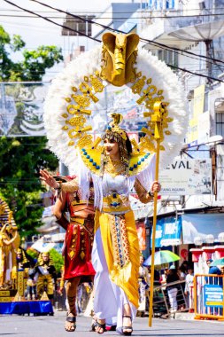 3. BEN Karnavalı 'nda Mısırlı kostümlü bir model.