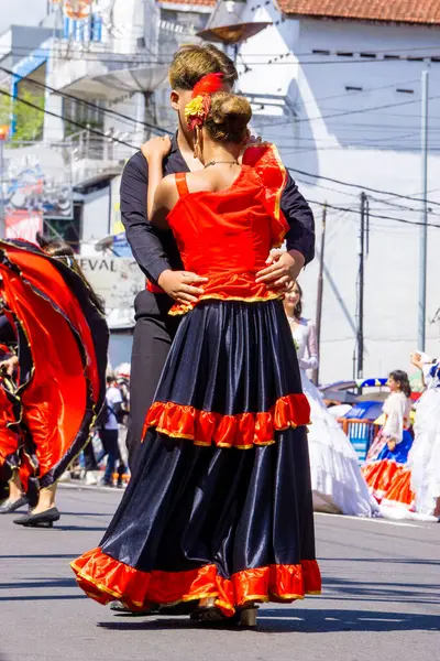 stock image Salsa dance from Spain on 3rd BEN Carnival. Salsa dance is performed in pairs and accompanied by Bosanova or Latin American rhythms.