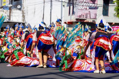 3. BEN Karnavalı 'nda Probolinggo' dan Jaran bodcag dansı. Bu dans genellikle kutlamalarda, düğünlerde, sünnetlerde vs. törenlere eşlik eder.