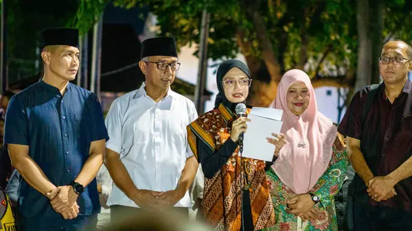 Vinanda Prameswati, Kediri Belediye Başkanı, Doğu Java