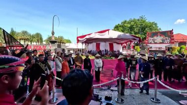 Blitar Jadul 'un açılışı. Blitar Jadul, yerel ürünlerin sergilendiği bir pazar.