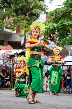 Balean dadas dance from Central Borneo. This dance was previously used to ask God for healing for sick people and now it is used to welcome guests.