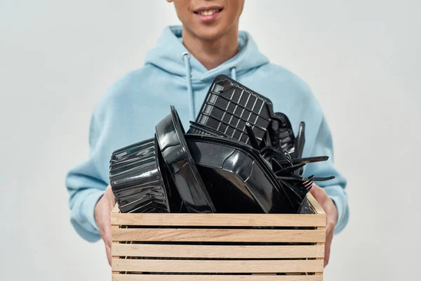Obscure Face Man Holding Wooden Box Plastic Garbage Ecology Safety — Stock Photo, Image