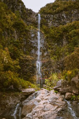 Levada das 25 Fontes and Risco waterfall