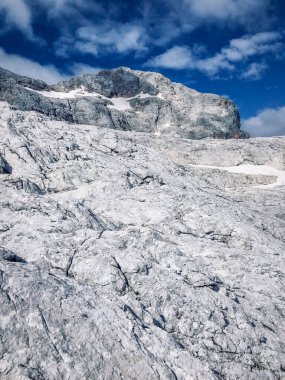 Slovenya 'daki Triglav Ulusal Parkı' nda Büyüleyici Bakire Doğa