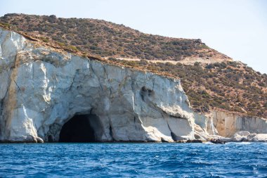 Milos Adası, Yunanistan - güzel su ve kıyı