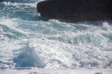 Milos Adası, Yunanistan - güzel su ve kıyı