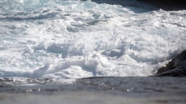 Milos Adası, Yunanistan - güzel su ve kıyı