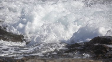 Milos Adası, Yunanistan - güzel su ve kıyı
