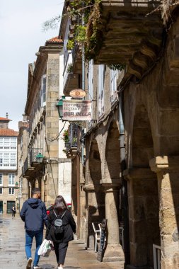 Santiago de Compostela, İspanya, Nisan 2022, sokak manzaralı