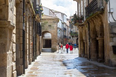 Santiago de Compostela, İspanya, Nisan 2022, sokak manzaralı