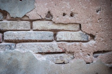 Kırık eski kırmızı tuğla duvarlar. Arkaplan ve doku kavramı.