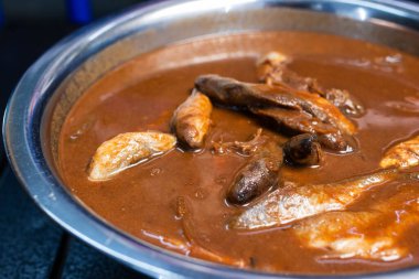 Haşlanmış Fermente balık sosu, Tayland mutfağında geleneksel Tayland yemeği..