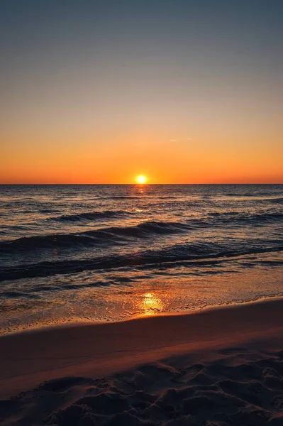 Krásná Barevná Krajina Pláži Moře Východ Slunce Nad Baltským Mořem — Stock fotografie