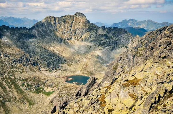 Letni Krajobraz Górski Słowackich Górach Widok Piękną Dolinę Tatrach Wysokich — Zdjęcie stockowe