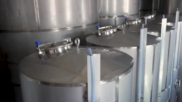 Large Stainless Steel Tanks Distilling Unit Winery Brewery — 图库视频影像