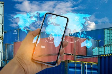 Taşımacılık ve lojistik ağı kargo gemileri, konteynırlar ve malları taşımak için endüstriyel kamyonlar kavramı. Ticari ithalat, ihracat, lojistik, ulaşım sanayii.