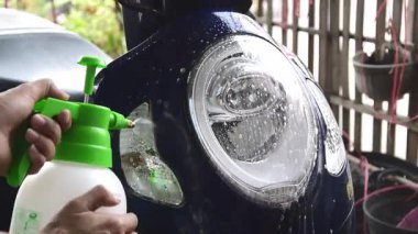 Motosiklet farı temizleyicisi, motosiklet yıkama