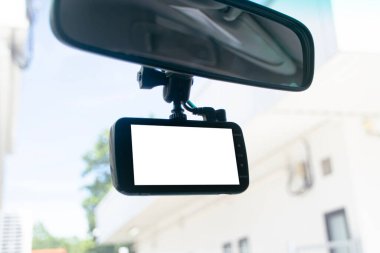 Seyahat kameraları genellikle arabalara monte edilir.