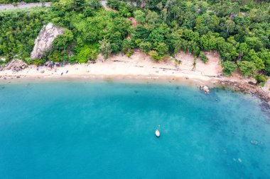Benim Khe plajım Danang, Vietnam 'da güzel bir plajdır. Gündoğumu Creels 'de (Vietnam' da balıkçı tekneleri). Benim Khe Beach 'im Forbes dergisinin Dünya' daki en güzel 6 plajında..