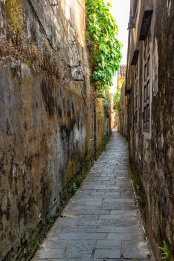 Hoi An Antik Kenti, Vietnam 'ın geleneksel sarı evleri. Hoian Asya 'nın popüler bir turizm merkezidir..