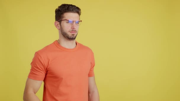 Caucasian Man Taking Her Glasses See Far Away Studio Yellow — Stock video
