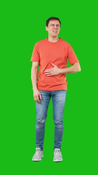 Corpo Pieno Uomo Malato Abbigliamento Casual Sensazione Nausea Prepara Vomitare — Video Stock