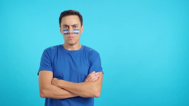 Video Studio Chroma Dignified Serious Man Salvadoran Flag Painted Face — Stock Video