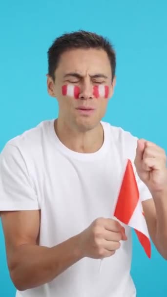 Video Studio Chroma Nervous Man Cheering Peru Exciting Match Ultimately — Stock Video