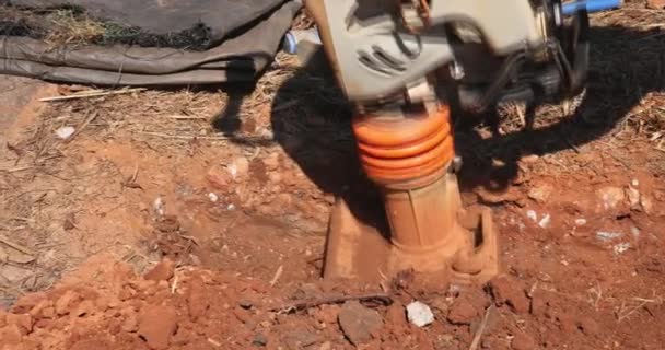 Tamping Makinesi Sıkıştırma Aracı Titreşim Plaka Atlama Inşaat Altında Yere — Stok video