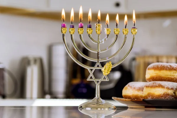 Chanukka Fest Judentum Tradition Feiertagssymbole Anzünden Von Kerzen Chanukkia Menora — Stockfoto