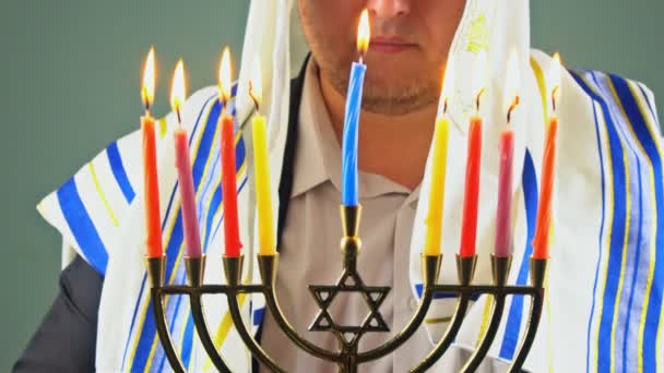 Jewish Candlelighting Menorah Preparation Hanukkah Holiday Symbols Festival — Stock Video