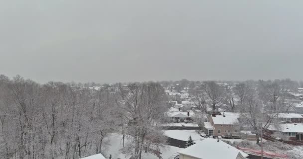 Spectaculaire Luchtfoto Van Amerikaanse Kleine Stad New Jersey Tijdens Sneeuwval — Stockvideo