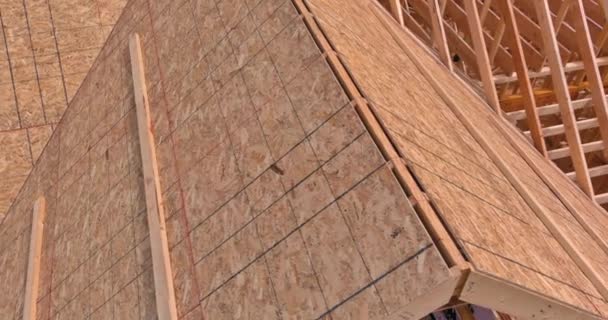 Korzystanie Istniejącego Szkieletu Kratownice Drewniane Belki Dachowe Podparcia Dachu Nowo — Wideo stockowe