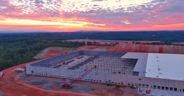 Construction Warehouse Roof Truss Metal Frame Steel Framework Building Site — Vídeo de Stock