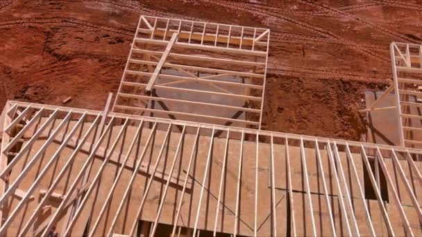 Construction New Beam Stick Home Wooden Roof Framework Trusses Constructed — Vídeo de Stock