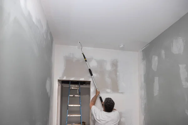 Update Improve Apartment Room While Process Being Repaired Master Painting — Stock Photo, Image