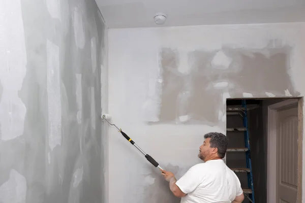 Durante Proceso Reparación Una Habitación Apartamentos Pintores Maestros Pintaron Paredes — Foto de Stock
