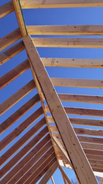 Framed Structure Construction Interior Beams Wood Board Assembled Roof Supports — Vídeo de stock