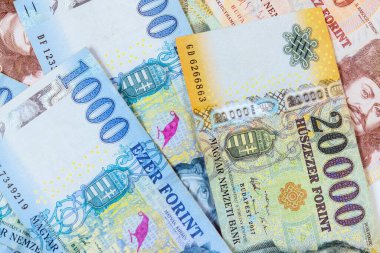 Nakit Macar formatları, mevcut HUF aralığını gösteren çeşitli mezhepler.