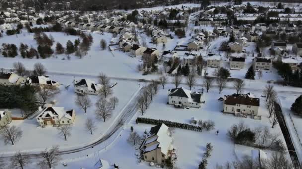Snowy Escena Aldea Americana Desde Arriba Invierno Con Casas Nueva — Vídeos de Stock