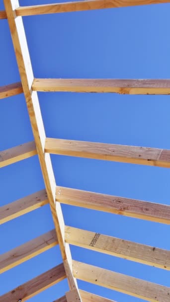 Holzträgerkonstruktion Dachkonstruktion Fachwerk Für Neues Haus — Stockvideo