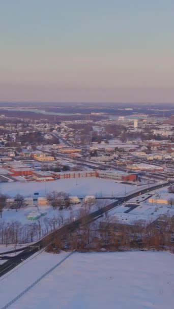 Luftaufnahme Einer Kleinstadt Mit Schneebedeckten Häusern New Jersey — Stockvideo