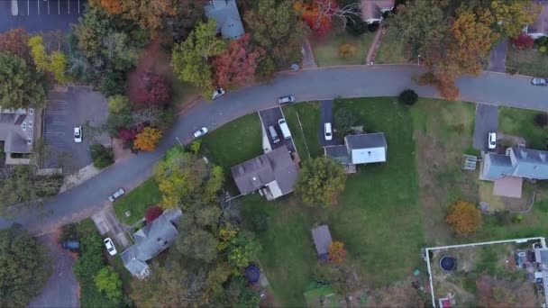 ニュージャージー州の風景プライベートハウスの住宅エリア小さな田園地帯アメリカの町 — ストック動画
