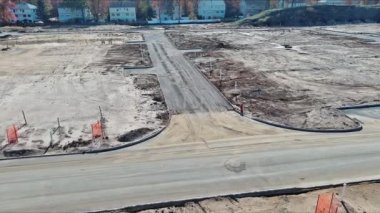 Bölgede yeni kalkınma kompleksi inşa etmek için yeterli arazi bulunmaktadır.